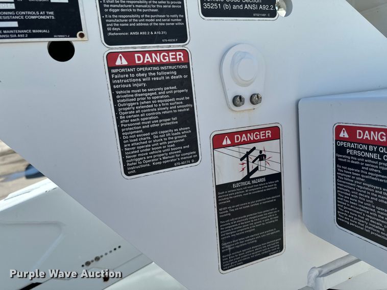 image for item ND9225 2015 Dodge   Ram 5500HD bucket truck