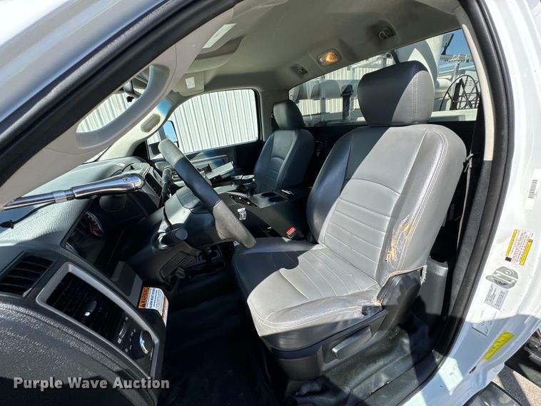 image for item ND9225 2015 Dodge   Ram 5500HD bucket truck