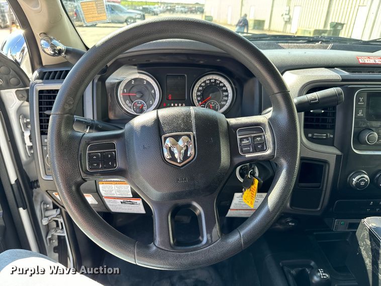 image for item ND9225 2015 Dodge   Ram 5500HD bucket truck