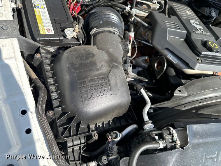 image for item ND9225 2015 Dodge   Ram 5500HD bucket truck