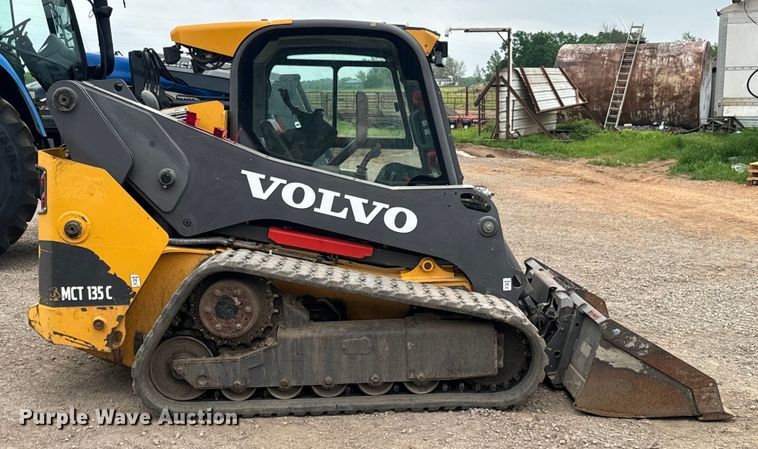 image for item ND9245 2016 Volvo MCT 135C tracked skid steer loader