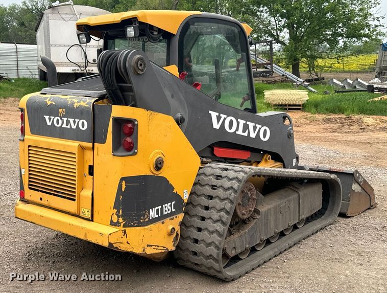 image for item ND9245 2016 Volvo MCT 135C tracked skid steer loader