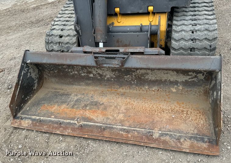 image for item ND9245 2016 Volvo MCT 135C tracked skid steer loader