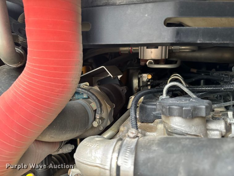 image for item ND9245 2016 Volvo MCT 135C tracked skid steer loader