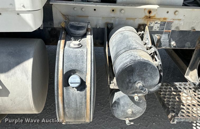 image for item ND9261 2016 Kenworth W900 ready mix truck