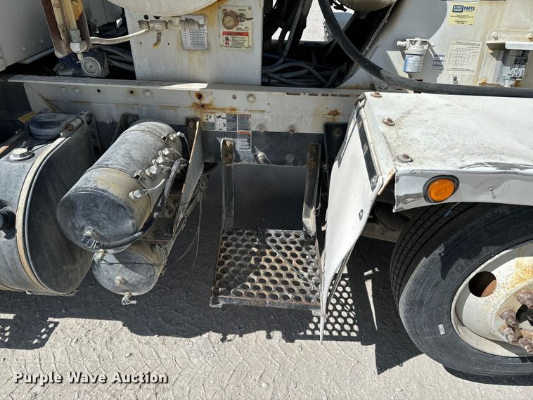 image for item ND9261 2016 Kenworth W900 ready mix truck