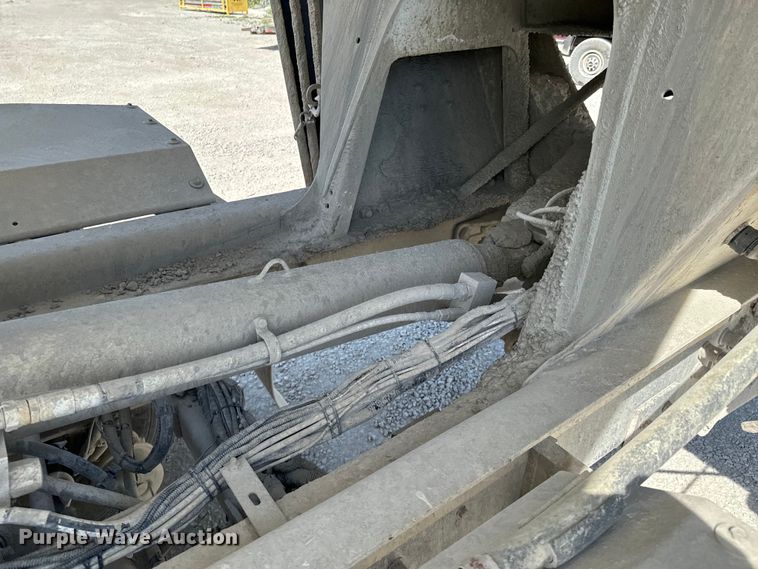 image for item ND9261 2016 Kenworth W900 ready mix truck