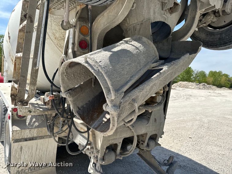 image for item ND9261 2016 Kenworth W900 ready mix truck