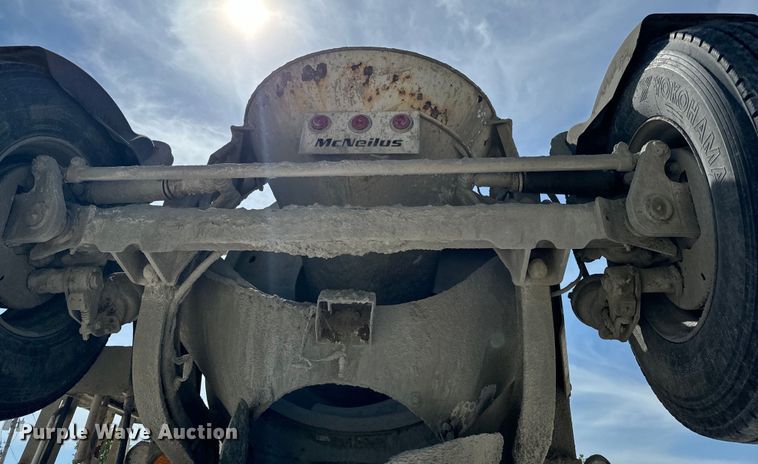 image for item ND9261 2016 Kenworth W900 ready mix truck