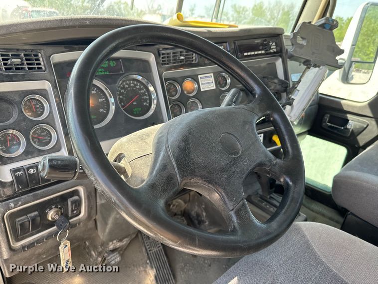 image for item ND9261 2016 Kenworth W900 ready mix truck