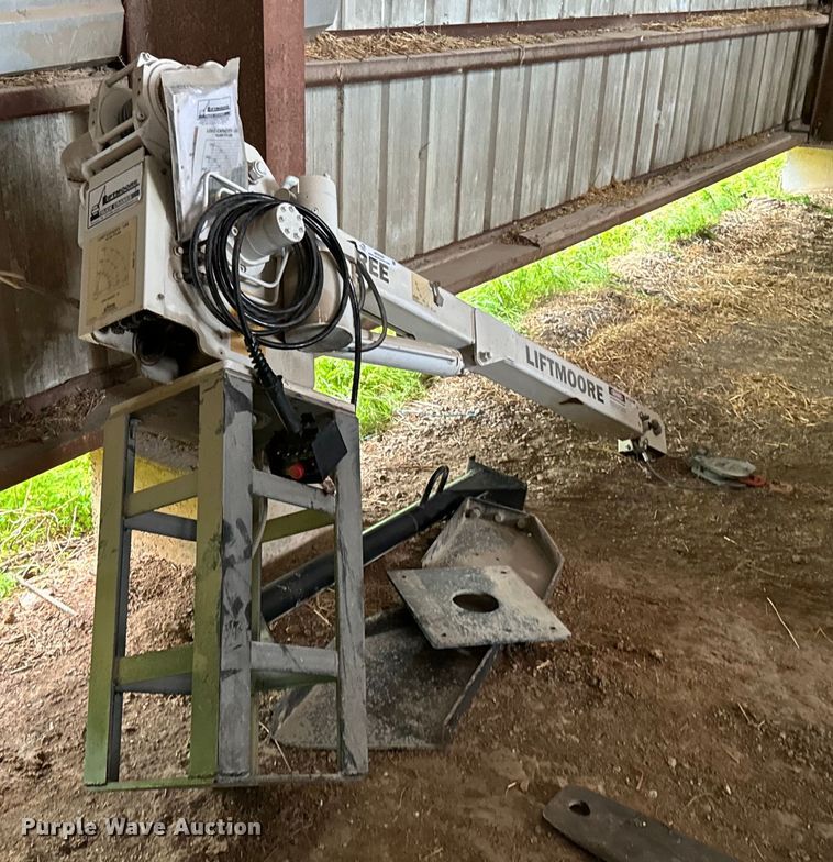 image for item ND9309 Liftmoore  3200REE truck mounted crane