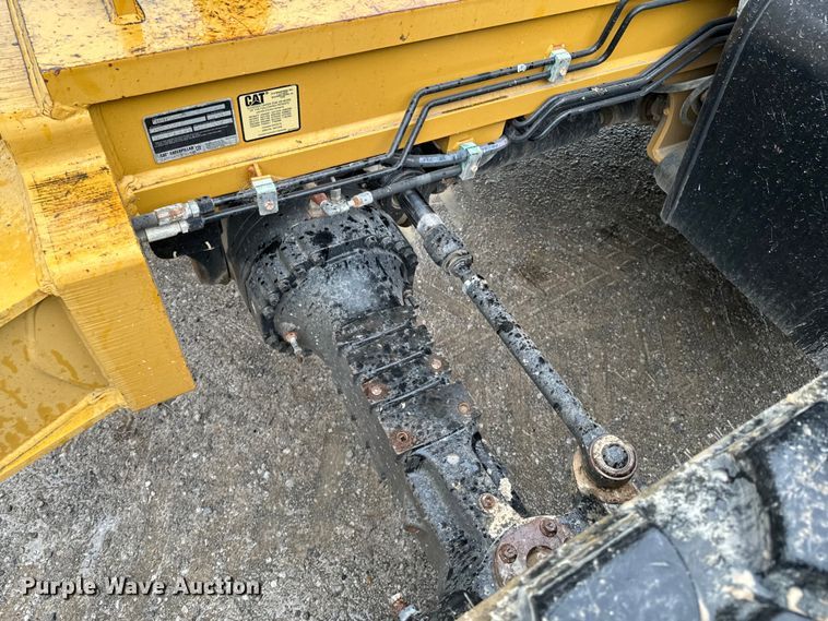 image for item ND9310 2013 Caterpillar TL1055C telehandler