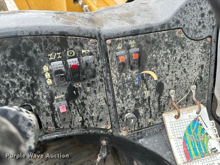 image for item ND9310 2013 Caterpillar TL1055C telehandler