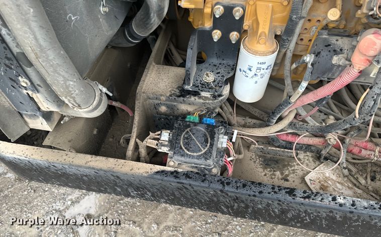 image for item ND9310 2013 Caterpillar TL1055C telehandler