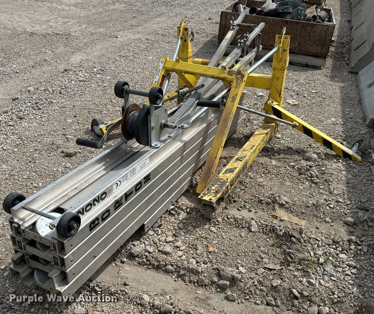 image for item NH9135 Sumner 2020 material Lift