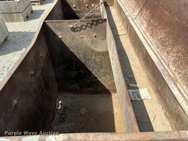 image for item NH9138 (3) Toolboxes 