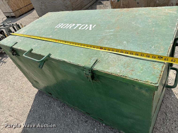 image for item NH9138 (3) Toolboxes 