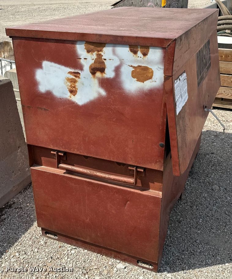 image for item NH9138 (3) Toolboxes 