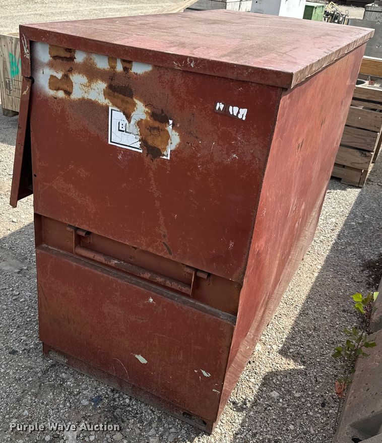 image for item NH9138 (3) Toolboxes 