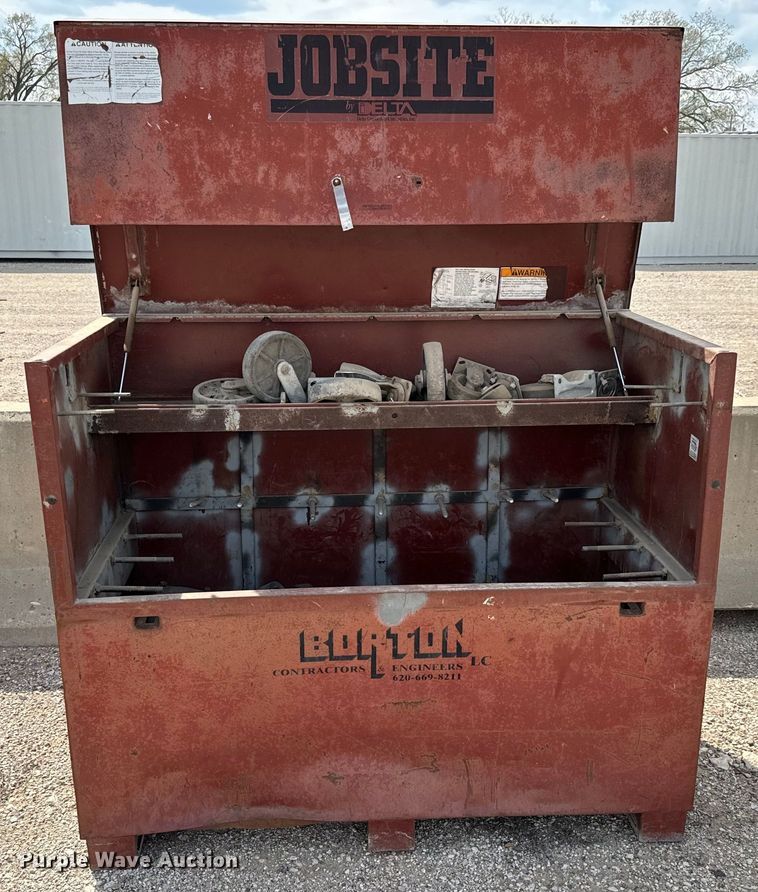 (3) Toolboxes in Wichita, KS Item NH9138 for sale Purple Wave