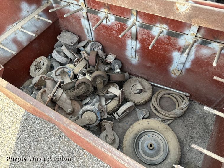 image for item NH9138 (3) Toolboxes 