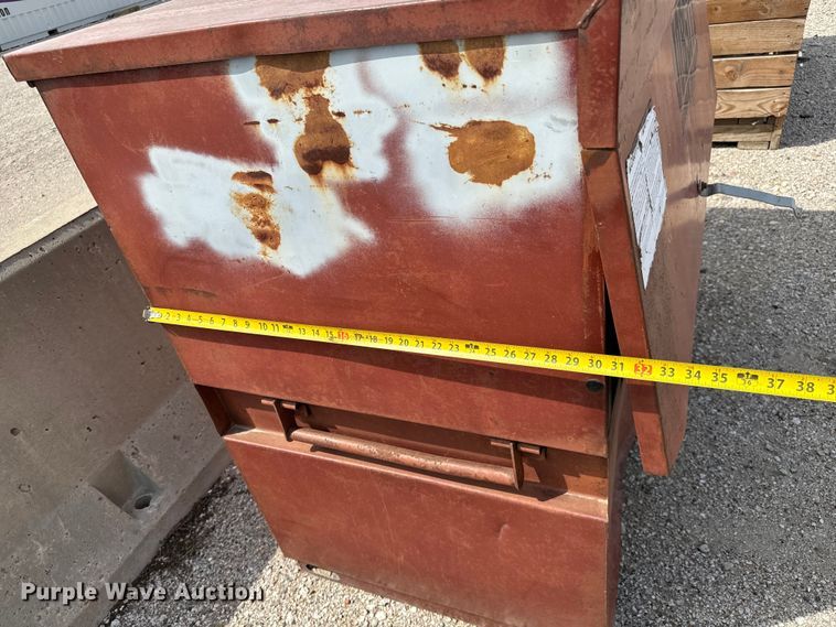 image for item NH9138 (3) Toolboxes 