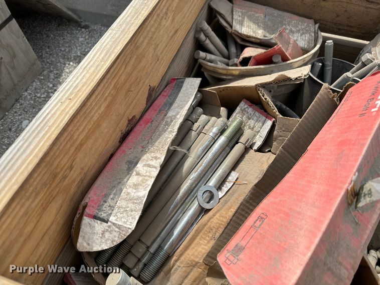 image for item NH9139 Tools