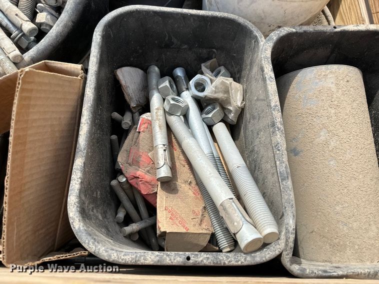 image for item NH9139 Tools