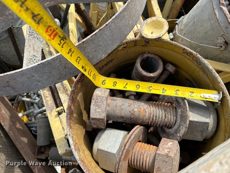 image for item NH9139 Tools