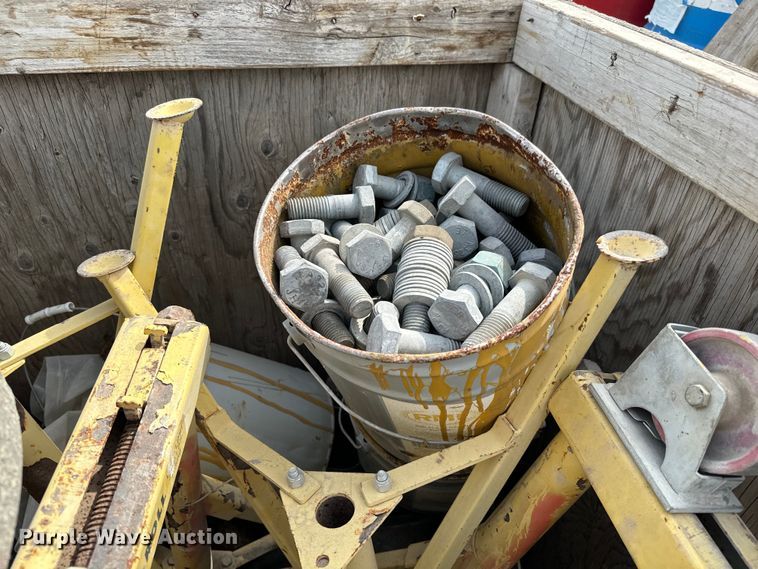 image for item NH9139 Tools