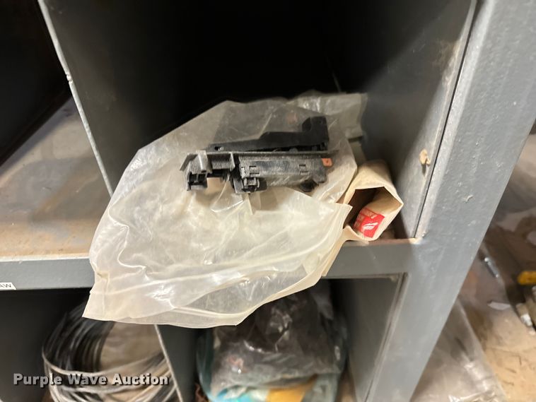 image for item NH9143 Tools