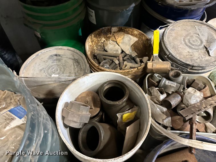 image for item NH9143 Tools