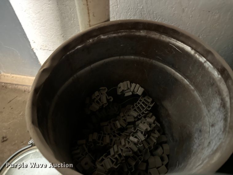 image for item NH9143 Tools