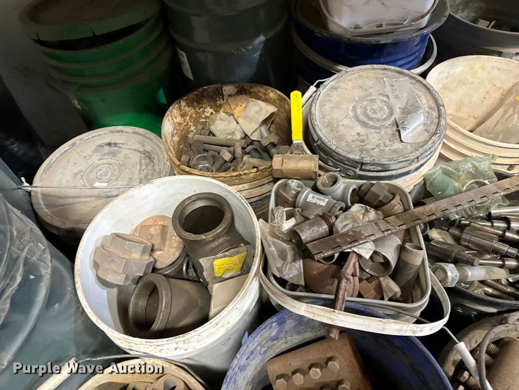 image for item NH9143 Tools