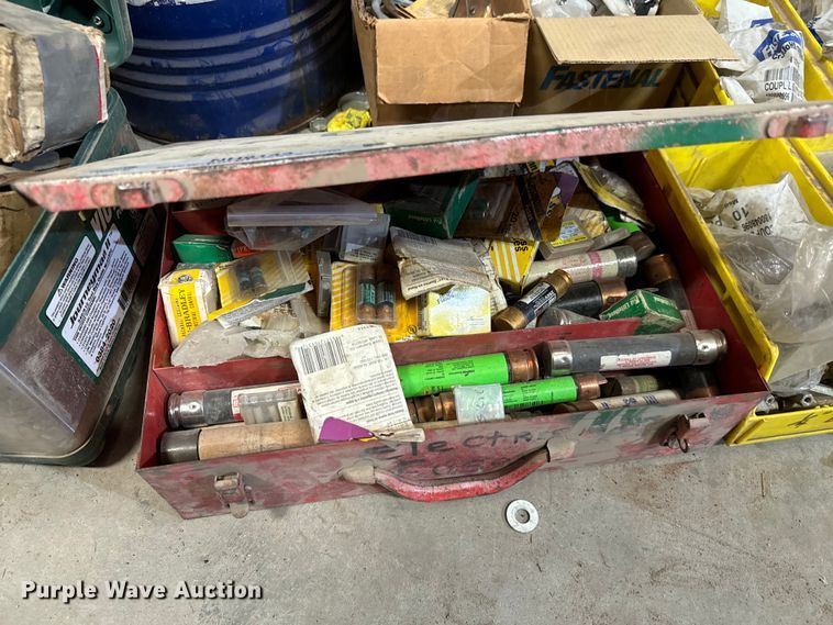 image for item NH9143 Tools