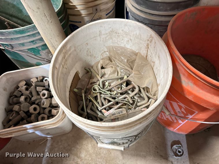 image for item NH9143 Tools