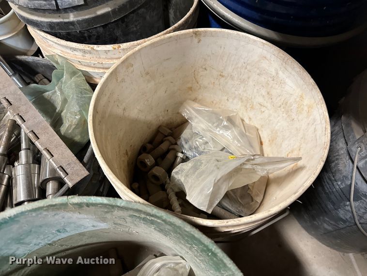 image for item NH9143 Tools