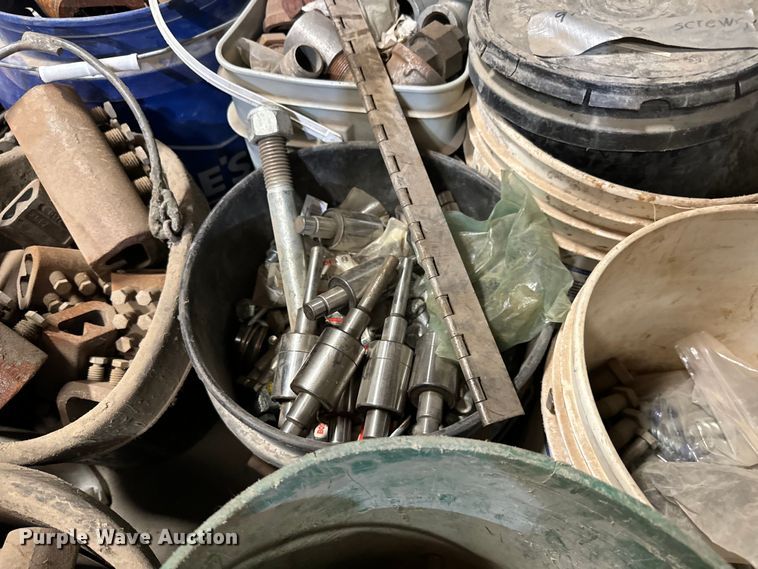 image for item NH9143 Tools