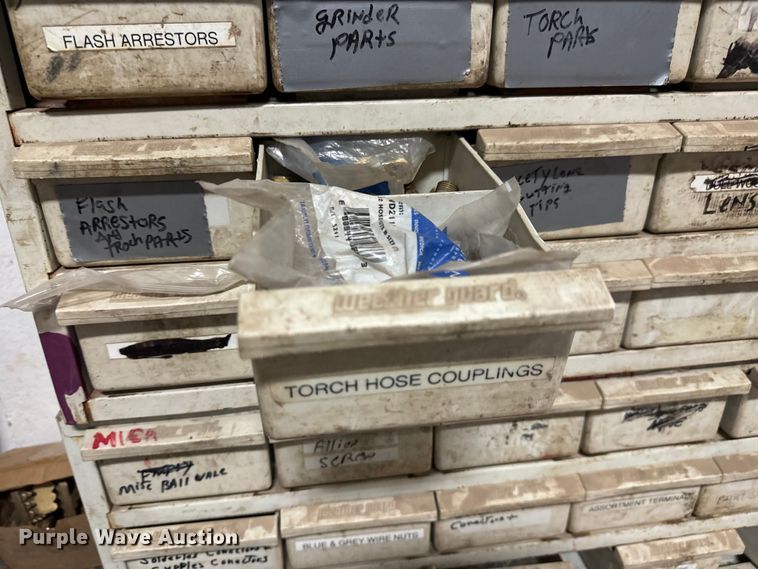 image for item NH9143 Tools