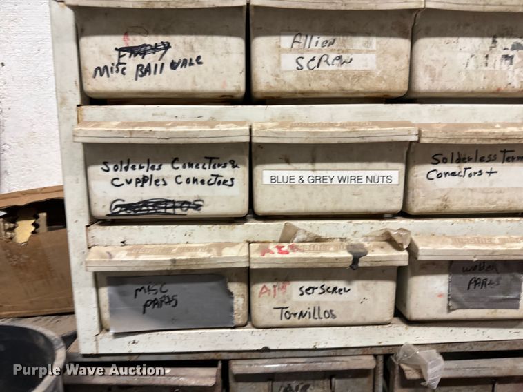 image for item NH9143 Tools