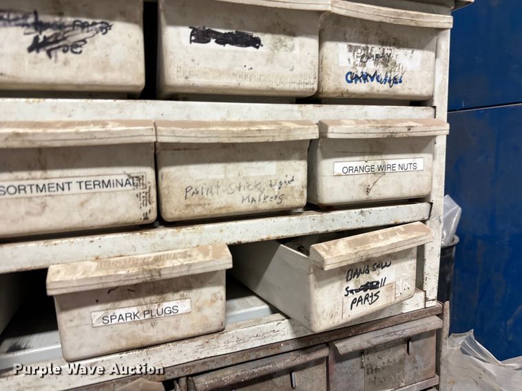 image for item NH9143 Tools