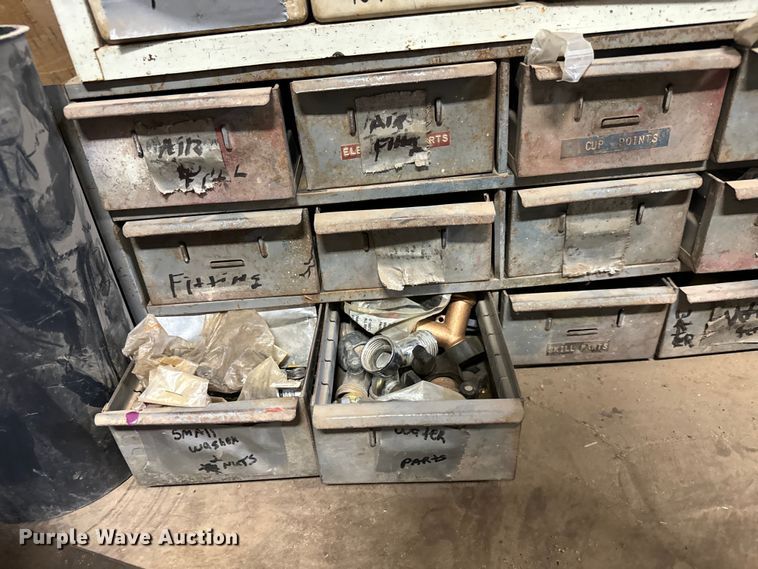 image for item NH9143 Tools