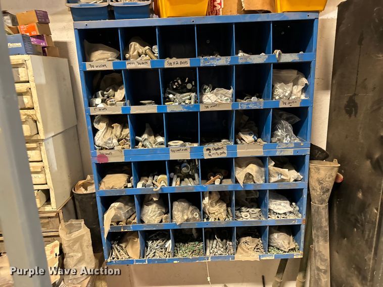 image for item NH9143 Tools