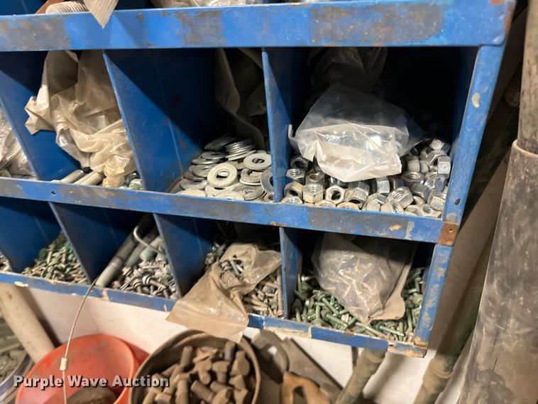 image for item NH9143 Tools