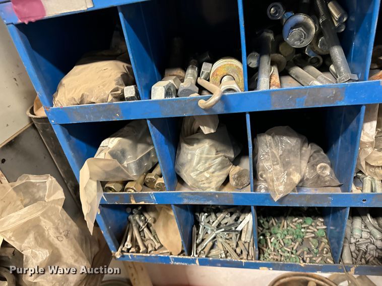 image for item NH9143 Tools