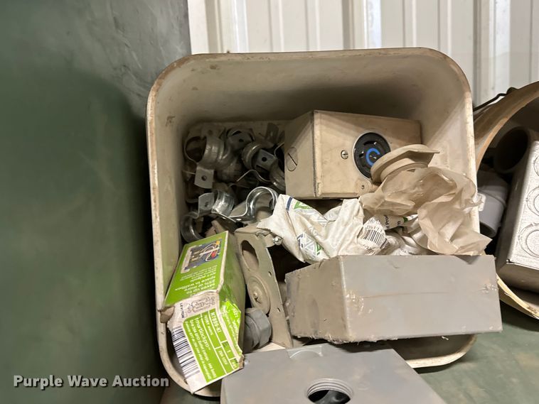 image for item NH9145 Tools