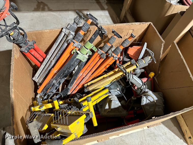 image for item NH9150 Tools