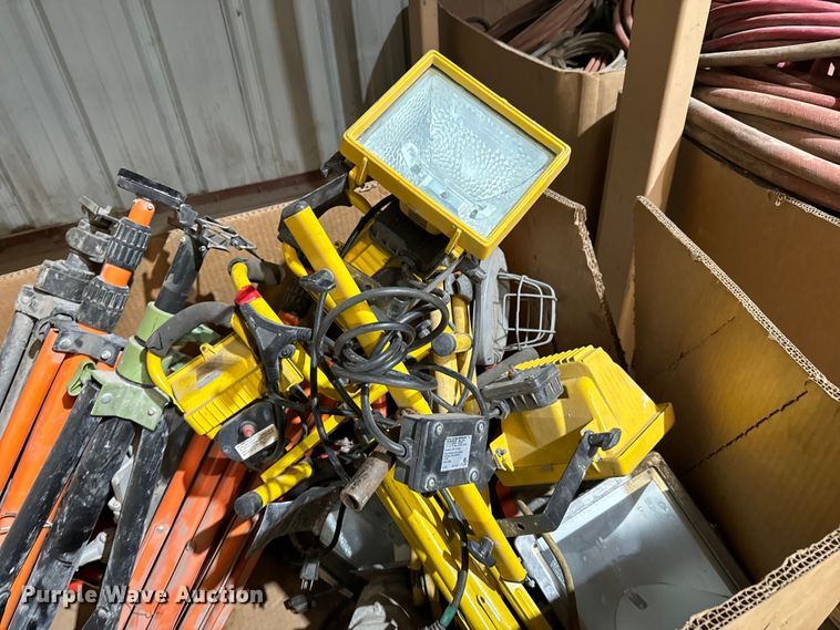 image for item NH9150 Tools