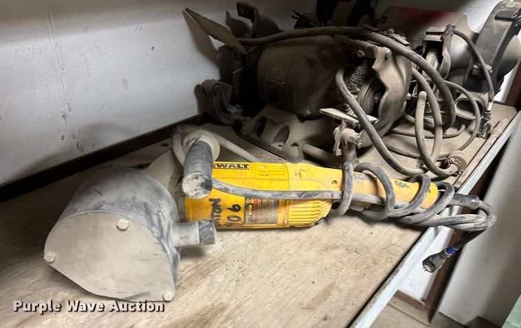 image for item NH9152 Tools