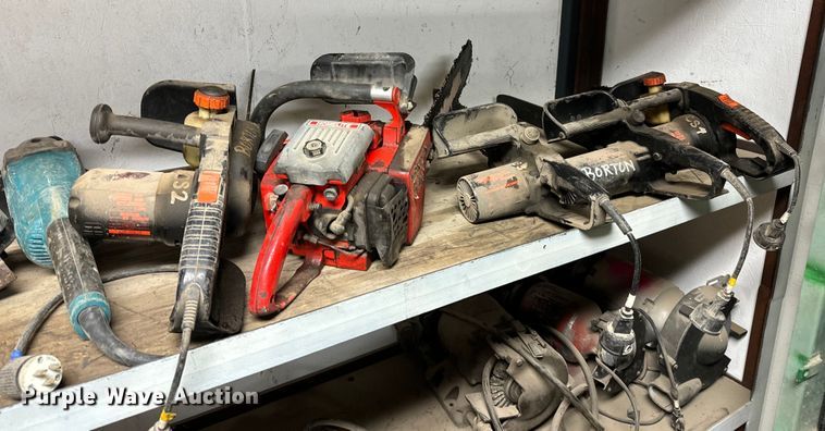 image for item NH9152 Tools